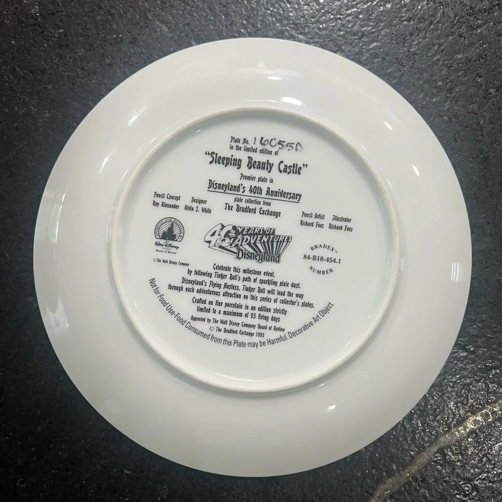 Disneyland's 40th Anniversary Sleeping Beauty Castle Plate Bradford Exchange